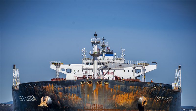 Російський нафтовий танкер «Усть-Луга» неподалік Осло, 25 квітня 2022 року.