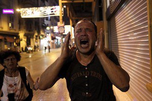 В Анкаре и Стамбуле жестко разогнали протестующих 
