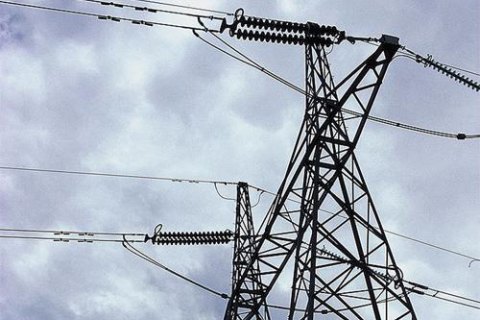 "Влада" Криму повідомила про ймовірність аварійного відключення енергомоста