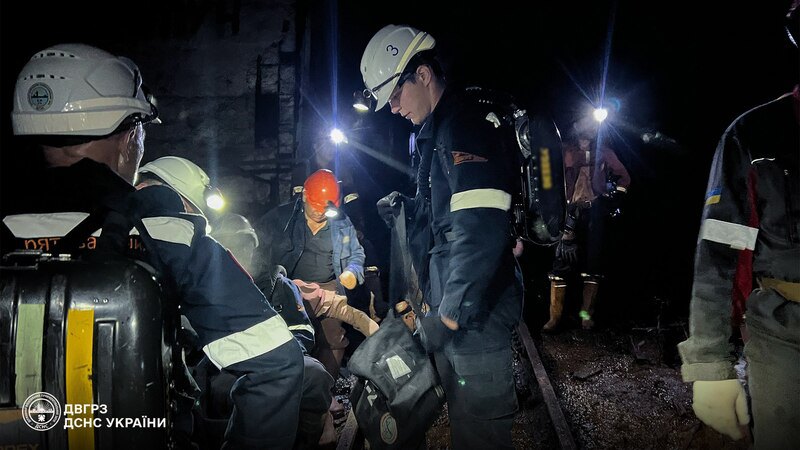 У Кривому Розі шахтарі були заблоковані під землею після обстрілів РФ