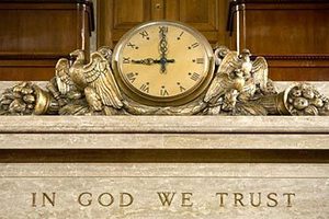 Конгресс США подтвердил приверженность девизу "На Бога уповаем"
