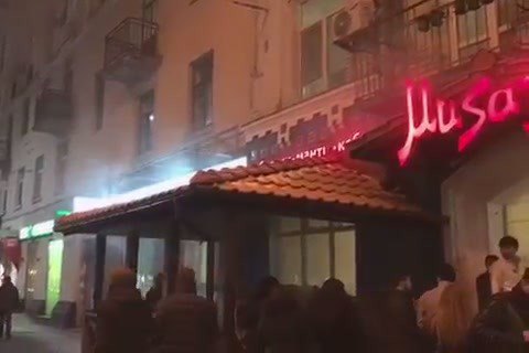 В центре Киева произошел пожар в крымскотатарском кафе "Мусафир"