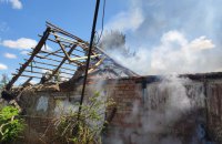 Окупанти обстріляли Дніпропетровщину дронами і КАБАми: загинув чоловік