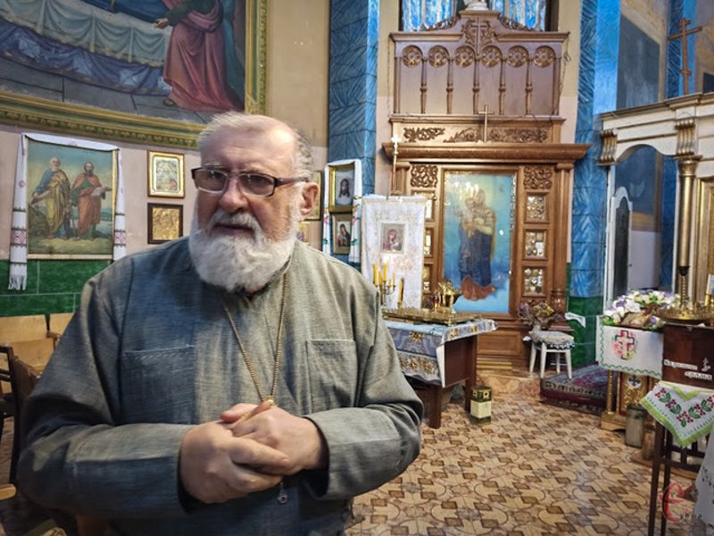 Настоятель Чорноострівської Свято-Преображенської церкви отець Віталій Масловський