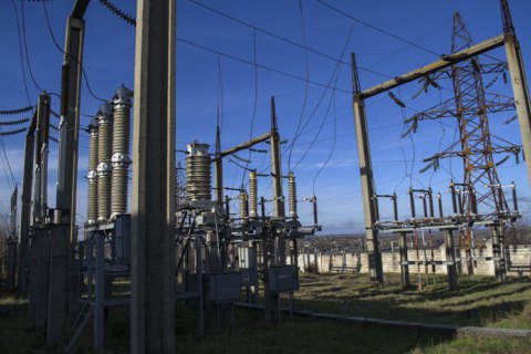 "Оператор рынка" приостановил участие нескольких компаний в торгах электроэнергией из-за долгов по налоговому кредиту