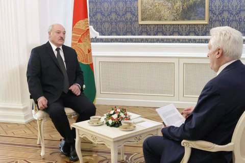 Лукашенко застеріг Польщу від застосування армії проти мігрантів