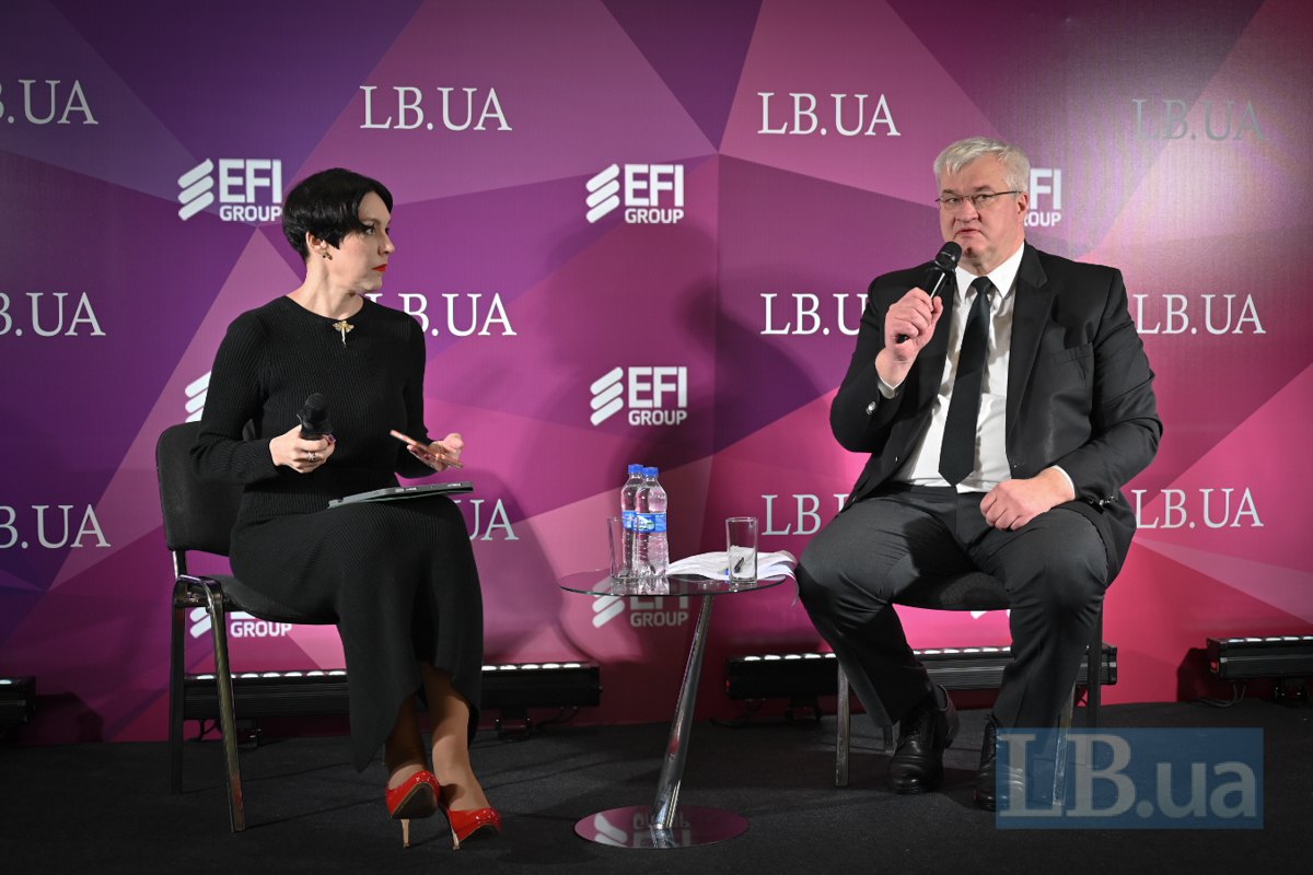 міністр закордонних справ України Андрій Сибіга і шеф-редакторка LB.ua Cоня Кошкіна