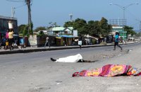 На Гаїті понад 15 тисяч людей були змушені втекти від бойових дій