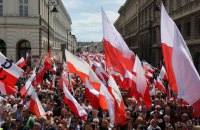 У Варшаві кандидати в президенти Польщі провели одночасно передвиборчі мітинги