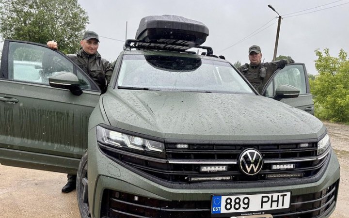 ​​Естонія закупила нові позашляховики для охорони кордону з Росією, а старі віддасть Україні