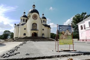 На Прикарпатье открыли самый большой собор Западной Украины