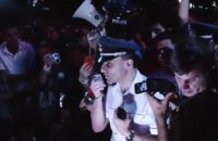 У Єревані знову зібралися протестувальники, міліція підігнала водомети (онлайн-трансляція)
