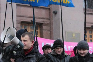 Затриманих біля Харкова активістів відпустять, - "свободівець"