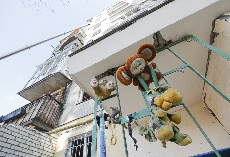 Пошкоджений будинок на Кучера, 2-А