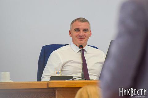 Мер Миколаєва синхронно перекладав виступи депутатів ОПЗЖ, які відмовилися говорити українською