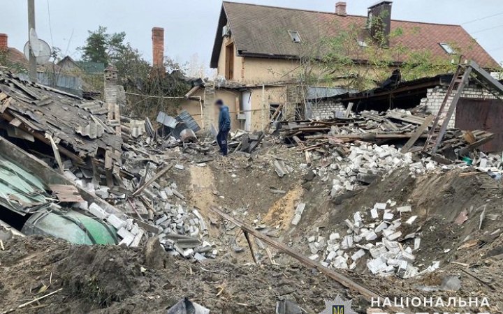​Унаслідок ворожих обстрілів Донеччини пошкоджені будинки і господарські споруди, є загиблі і поранені  