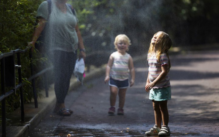 Завтра на півдні України країни та Закарпатті до 30°