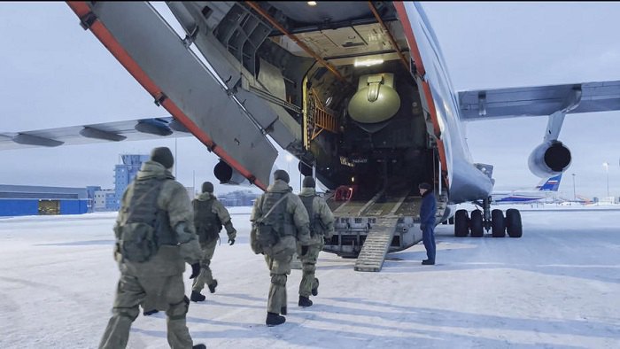 Российские миротворцы летят в Казахстан