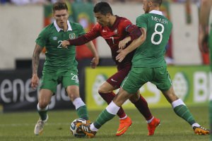 Португалия возвращение Роналду отметила разгромом Ирландии