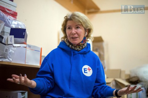 «Ми точно не маємо ілюзій». Як військові волонтерки під час пандемії вкотре замінюють державу