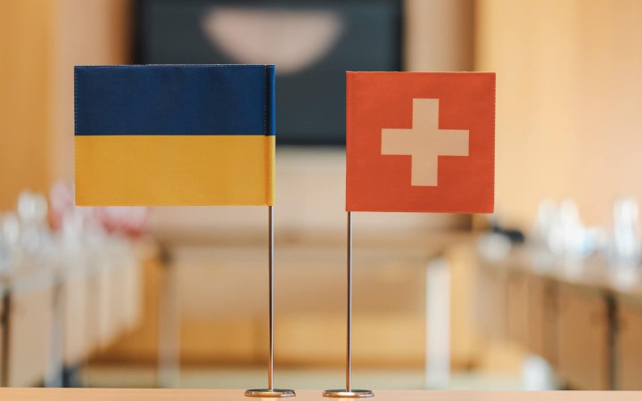 Швейцарія може переглянути свою політику щодо реекспорту зброї в Україну, - посол