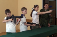 Російський ДТСААФ відкриє курси снайперів для школярів