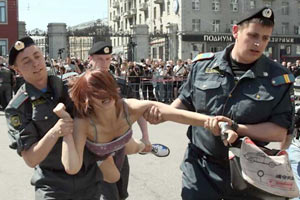 На гей-параде в Москве задержаны 40 человек