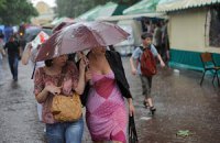 В среду в Киеве обещают кратковременный дождь и грозу