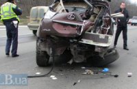 В Киеве водитель Lexus сбежал, бросив раненую девушку-пассажира 