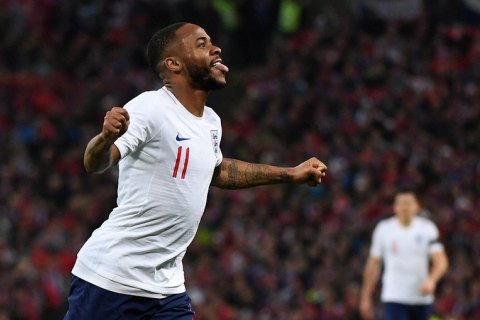 Игрок сборной Англии после гола в ворота македонцев жестом ответил на расистские оскорбления