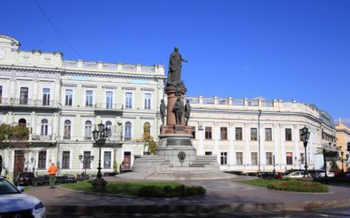 Що робити з пам’ятником "Засновникам Одеси", вирішуватимуть на громадських обговореннях