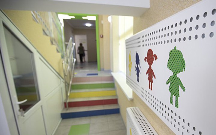 ​Міносвіти: в Україні користуються попитом дитсадки на підприємстві, а також ясла для дітей від одного року