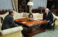 Лукашенкові знадобилася думка Медведчука про ситуацію на Донбасі