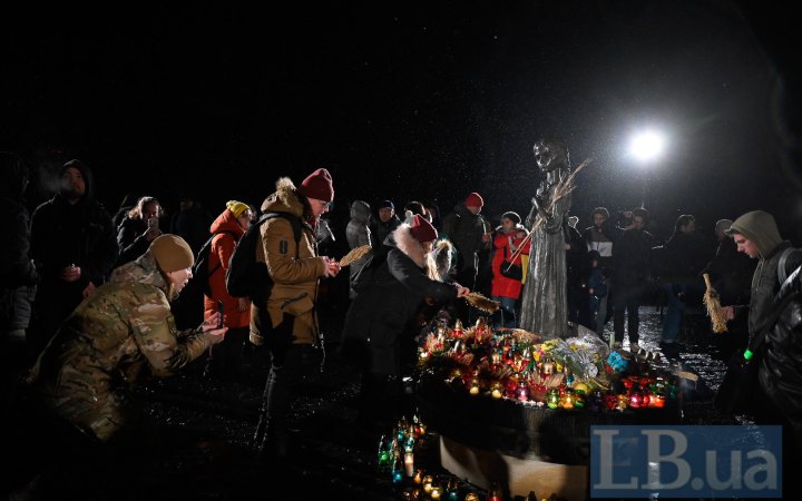 У Києві вшанували пам'ять жертв Голодомору 