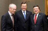 Янукович переходит к конкретным действиям
