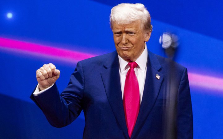 Трамп анонсував розмову із Зеленським про угоду щодо економічного партнерства