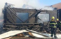 У Солотвино згоріли декілька будинків бази відпочинку, в яких перебували 70 відпочивальників