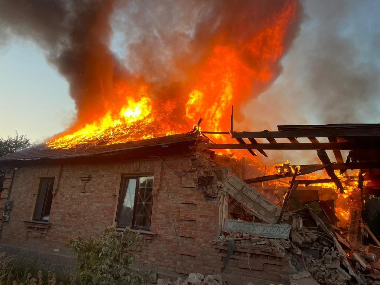 Наслідки обстрілу Нікопольщини