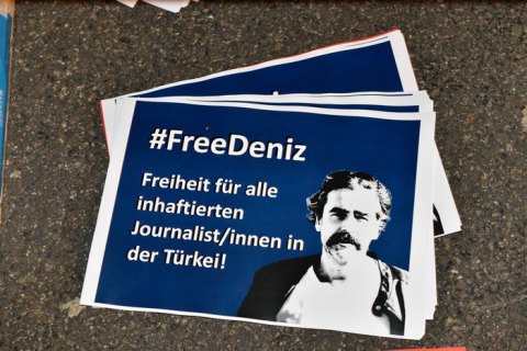Турция отпустила в Германию находившегося в тюрьме журналиста Die Welt