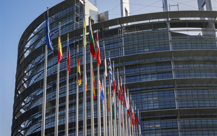 ​Європейський парламент затвердив виділення Україні 18 млрд євро
