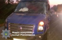 Троє пасажирів мікроавтобуса Київ-Броди загинули через аварію біля Рівного