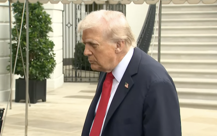 Трамп: закупівлі нафти в Росії повинні припинитися негайно