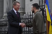 Зеленський зустрівся у Києві з президентом Латвії 