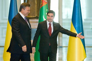 Ашхабад, второй визит Виктора Януковича в Среднюю Азию. Картинки
