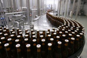 Производство пива падает рекордными темпами