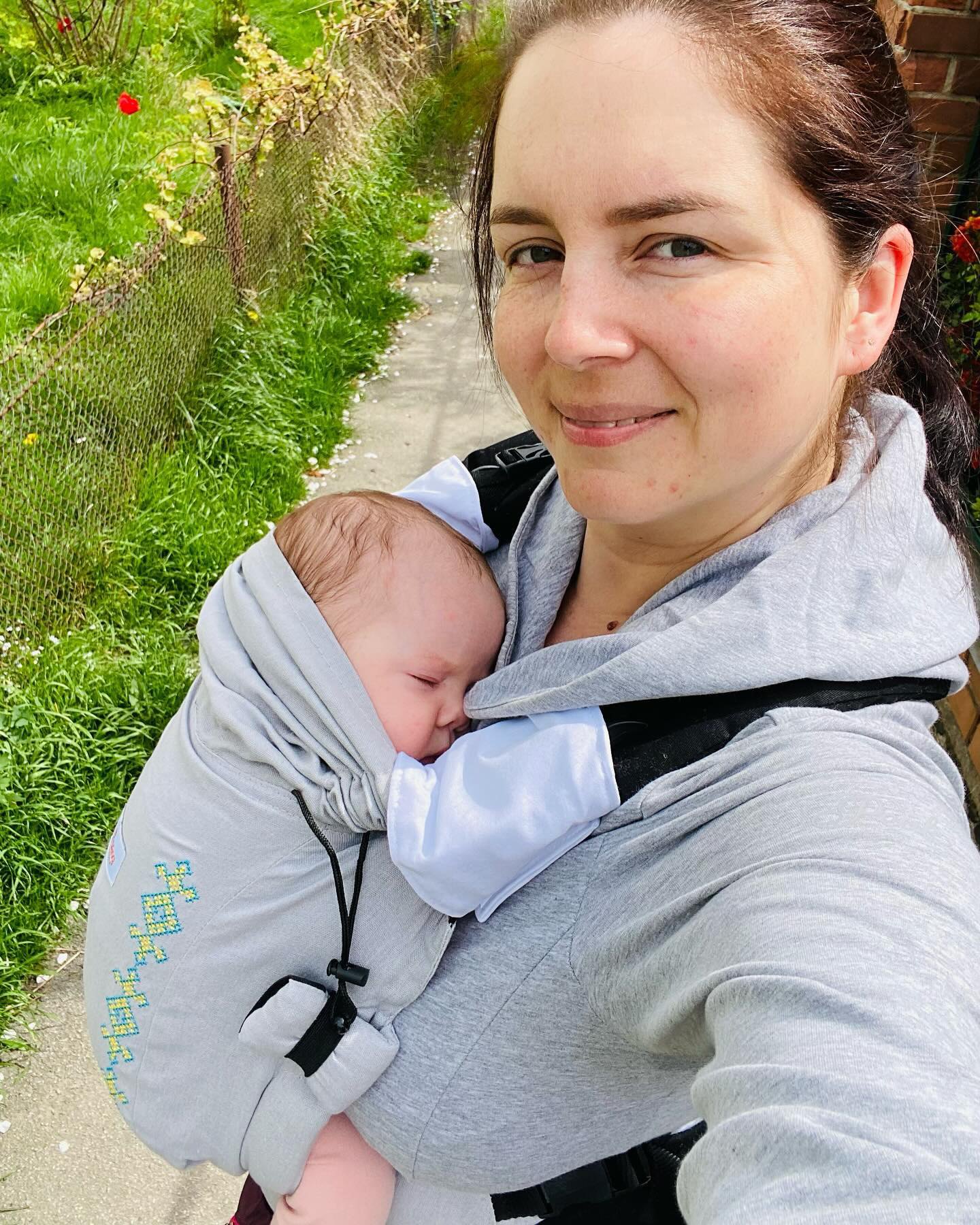 Катерина Попович з молодшою донечкою