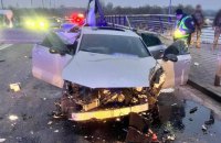 На Броварському проспекті у Києві внаслідок ДТП постраждали 5 осіб