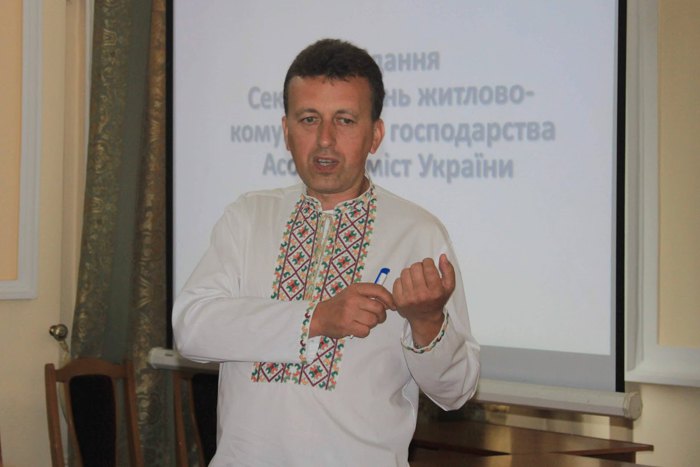 Олег Гарник