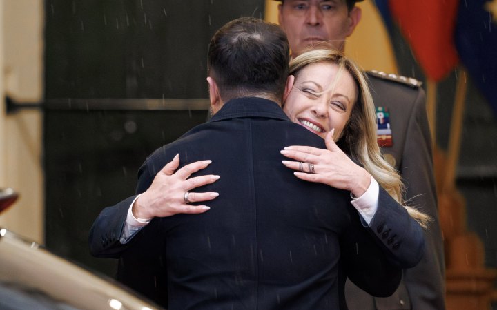 Зеленський прибув до Італії на зустріч із прем’єркою Джорджею Мелоні