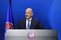 Президент ФИФА заявил о желании ввести потолок зарплат в футболе